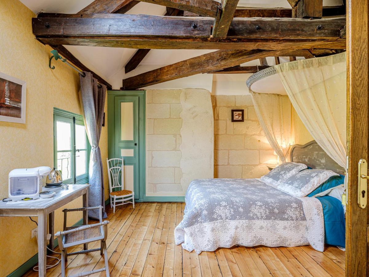 Clos Du Bois Brard B&B 쏘뮤흐 외부 사진