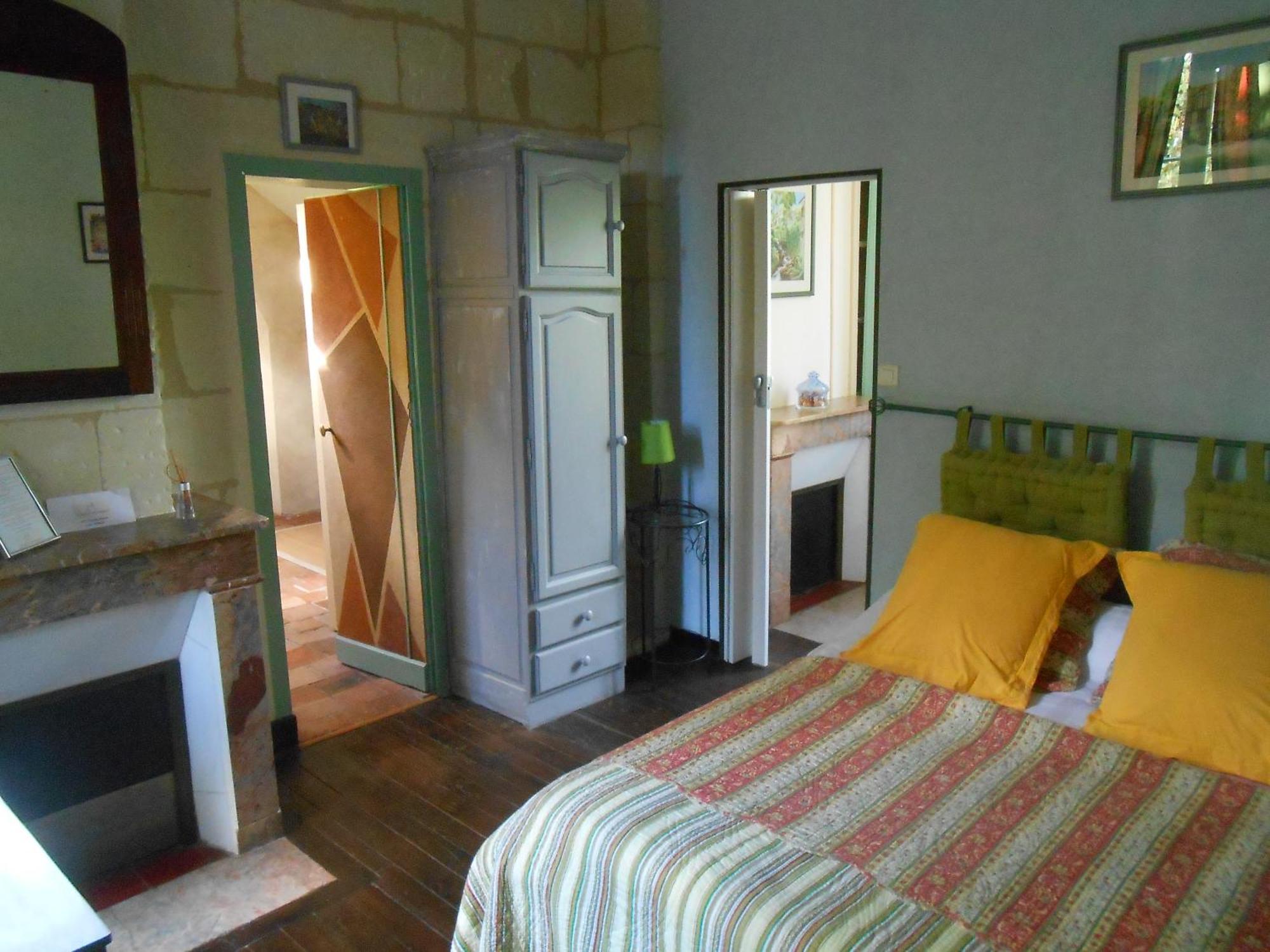 Clos Du Bois Brard B&B 쏘뮤흐 외부 사진
