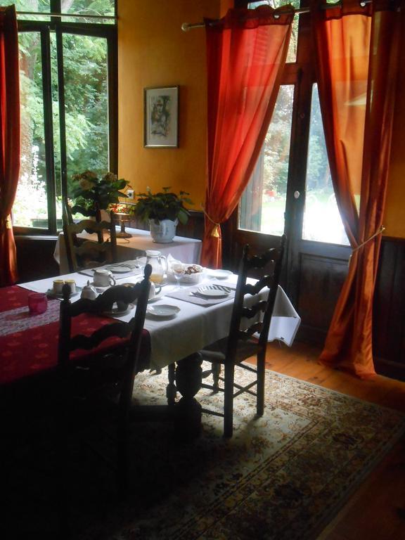 Clos Du Bois Brard B&B 쏘뮤흐 외부 사진